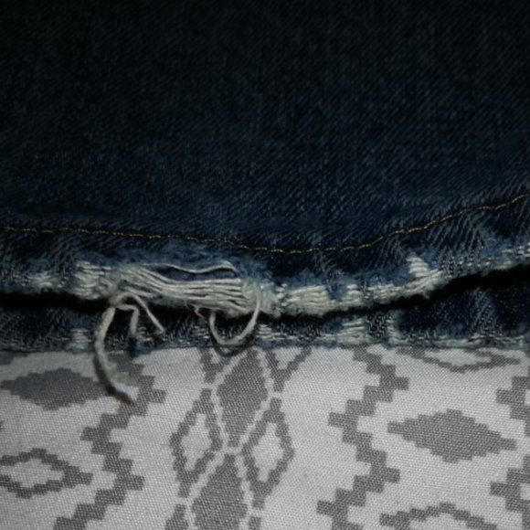 Wrangler jeans. Size 32/34 - Picture 4 of 7